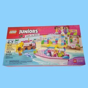 Lego Juniors 10747 Andrea & Stephanies Beach Holiday Building Set 143 Pieces Age